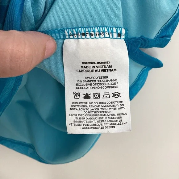 Ladies Nike Floral Short Sleeved Golf Polo- Large- Blue - Picture 3 of 7